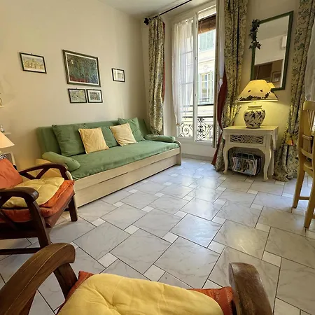 Provencal Charm, Croisette & Palais Steps Away Cannes