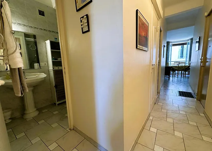 Provencal Charm, Croisette & Palais Steps Away Cannes